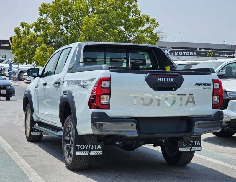 2026 Toyota Hilux ADVENTURE thumbnail 6