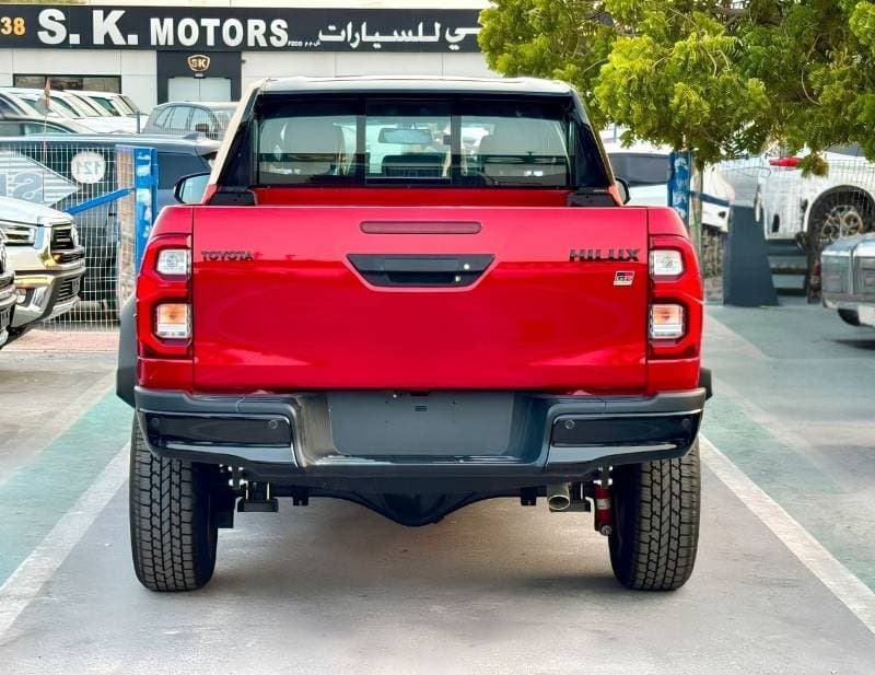 2026 Toyota Hilux GR SPORT thumbnail 3