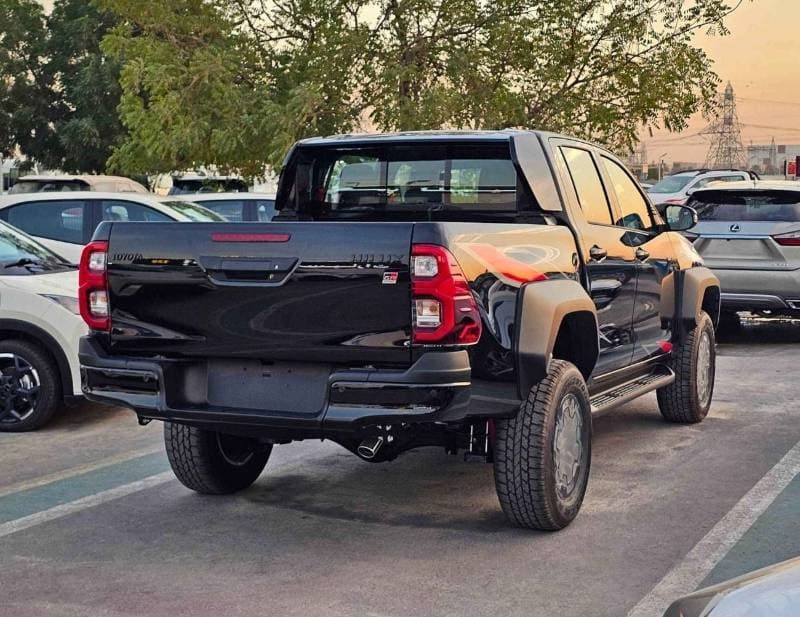 2026 Toyota Hilux GR SPORT 4.0L PETROL thumbnail 5
