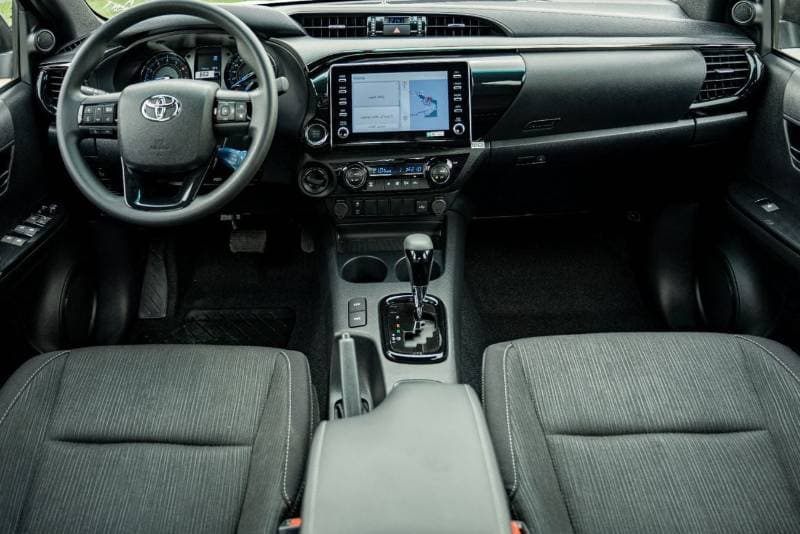 2026 Toyota Hilux ADVENTURE thumbnail 6