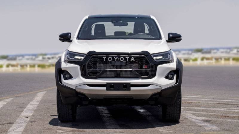 2025 Toyota Hilux GR SPORT thumbnail 2