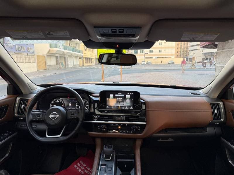 2022 Nissan Pathfinder PLATINUM thumbnail 7