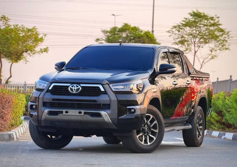2017 Toyota Hilux GLX thumbnail 7