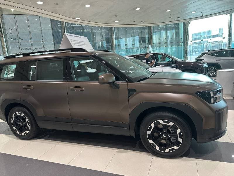 2025 Hyundai Santa Fe COMFORT thumbnail 2