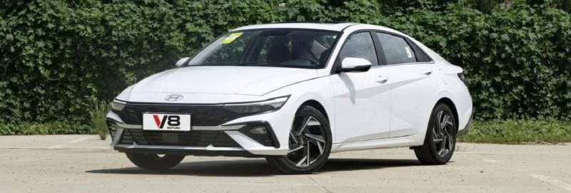 2025 Hyundai Elantra SMART thumbnail 3