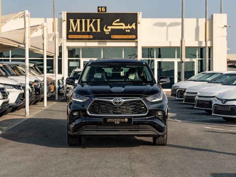 2026 Toyota Highlander thumbnail 3