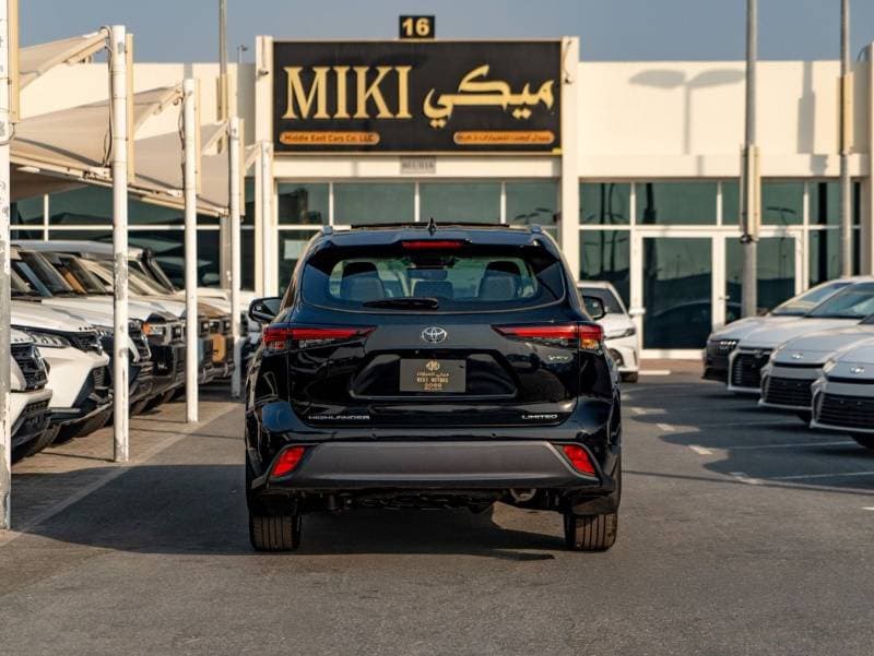 2026 Toyota Highlander thumbnail 4