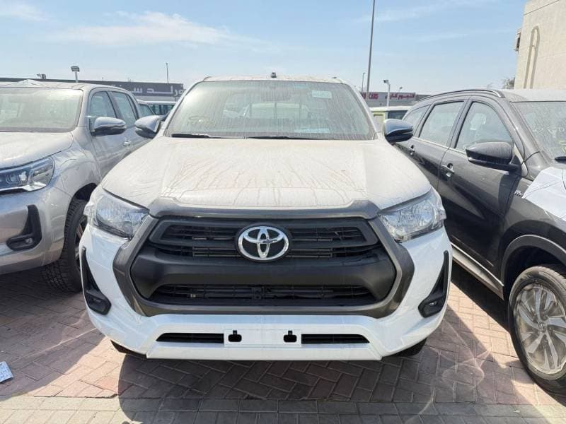 2026 Toyota Hilux thumbnail 4