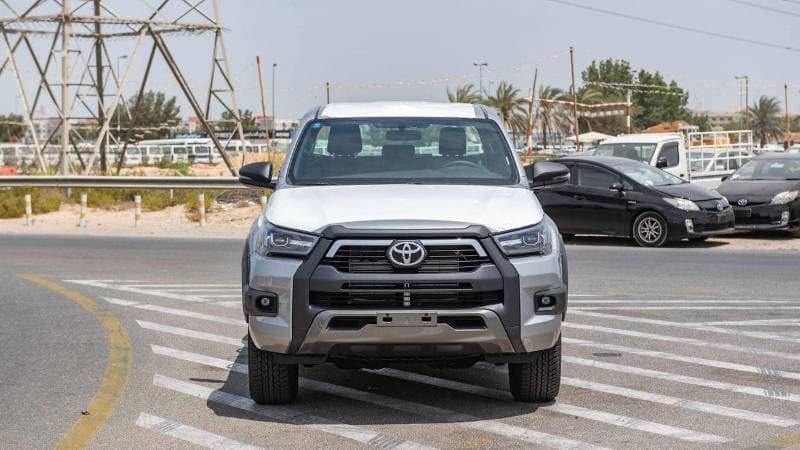 2026 Toyota Hilux ADVENTURE thumbnail 2