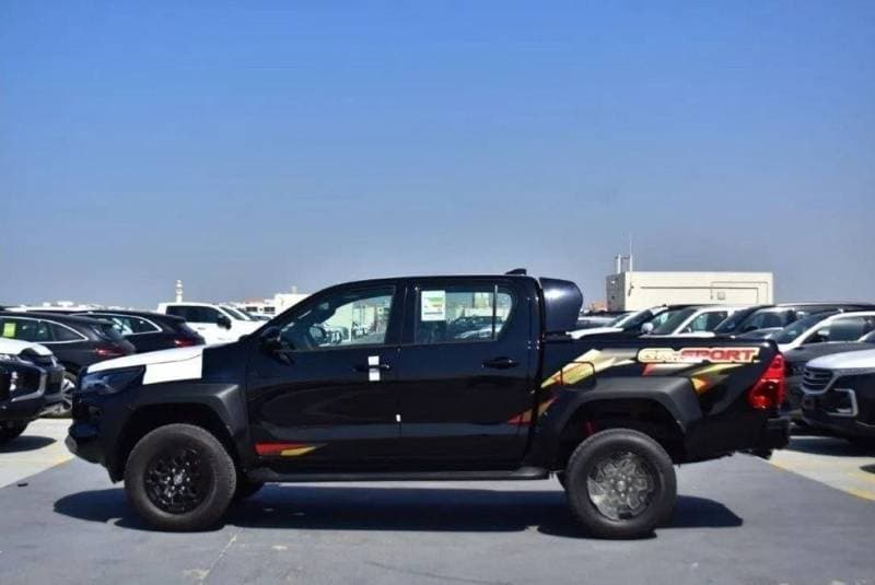 2026 Toyota Hilux GR SPORT thumbnail 3