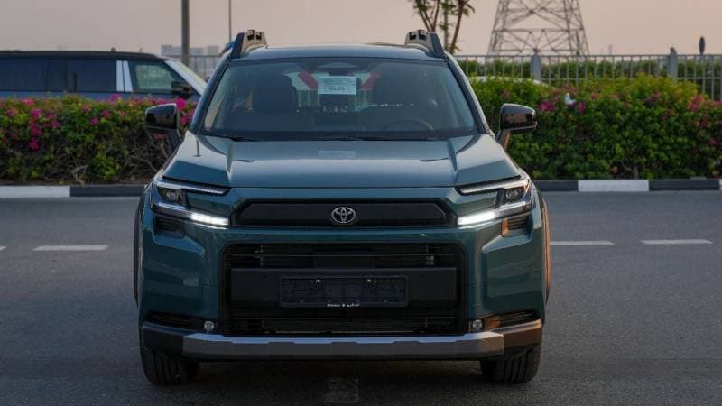 2026 Toyota RAV4 ADVENTURE thumbnail 2