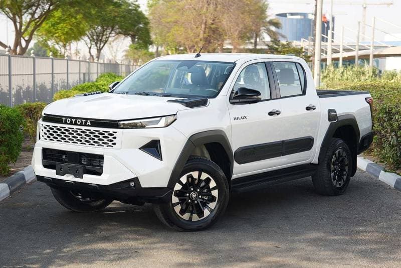 2026 Toyota Hilux ADVENTURE thumbnail 3