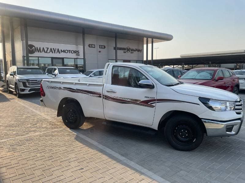 2026 Toyota Hilux STANDARD thumbnail 7