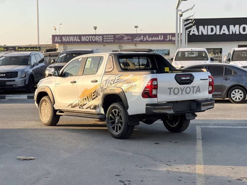 2026 Toyota Hilux ADVENTURE thumbnail 7
