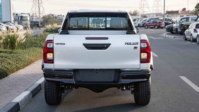 2026 Toyota Hilux GR SPORT thumbnail 5