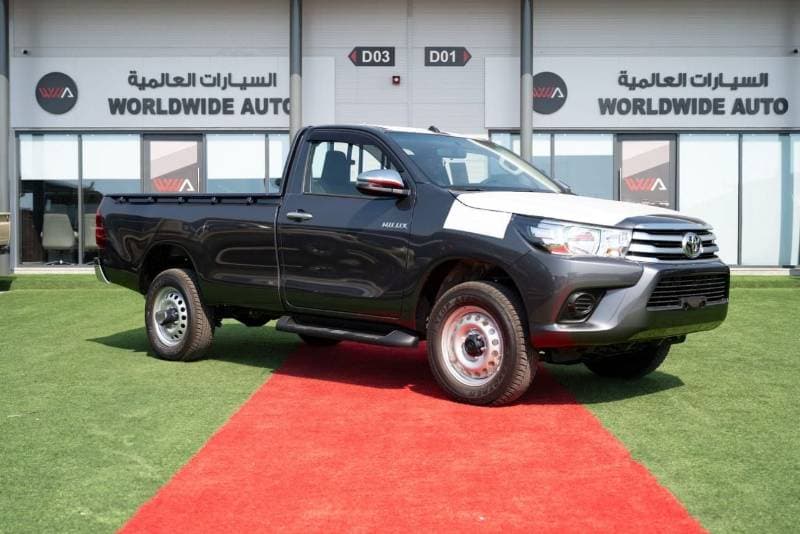 2026 Toyota Hilux 2.4 DIESEL 4x4 SINGLE CABIN 2026 MODEL GCC
