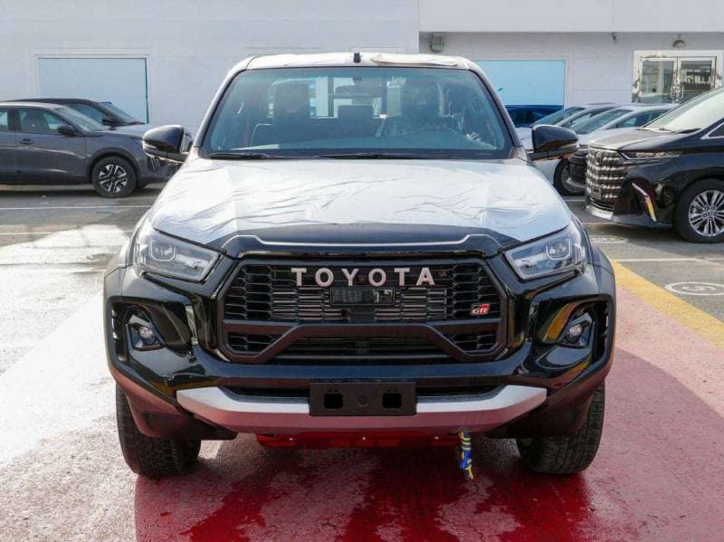 2026 Toyota Hilux GR SPORT thumbnail 2