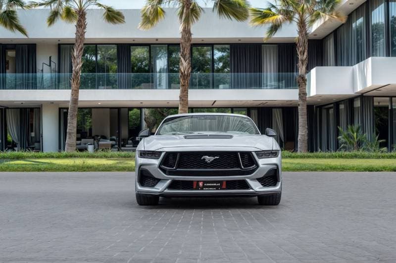 2025 Ford Mustang GT thumbnail 4