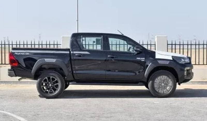 2025 Toyota Hilux ADVENTURE thumbnail 4