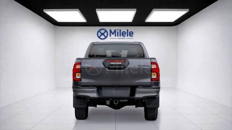 2026 Toyota Hilux ADVENTURE thumbnail 7