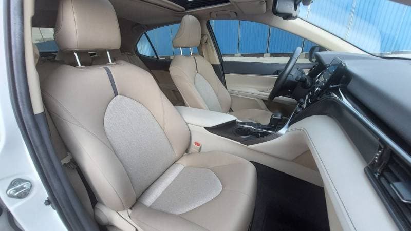 2023 Toyota Camry SE thumbnail 8