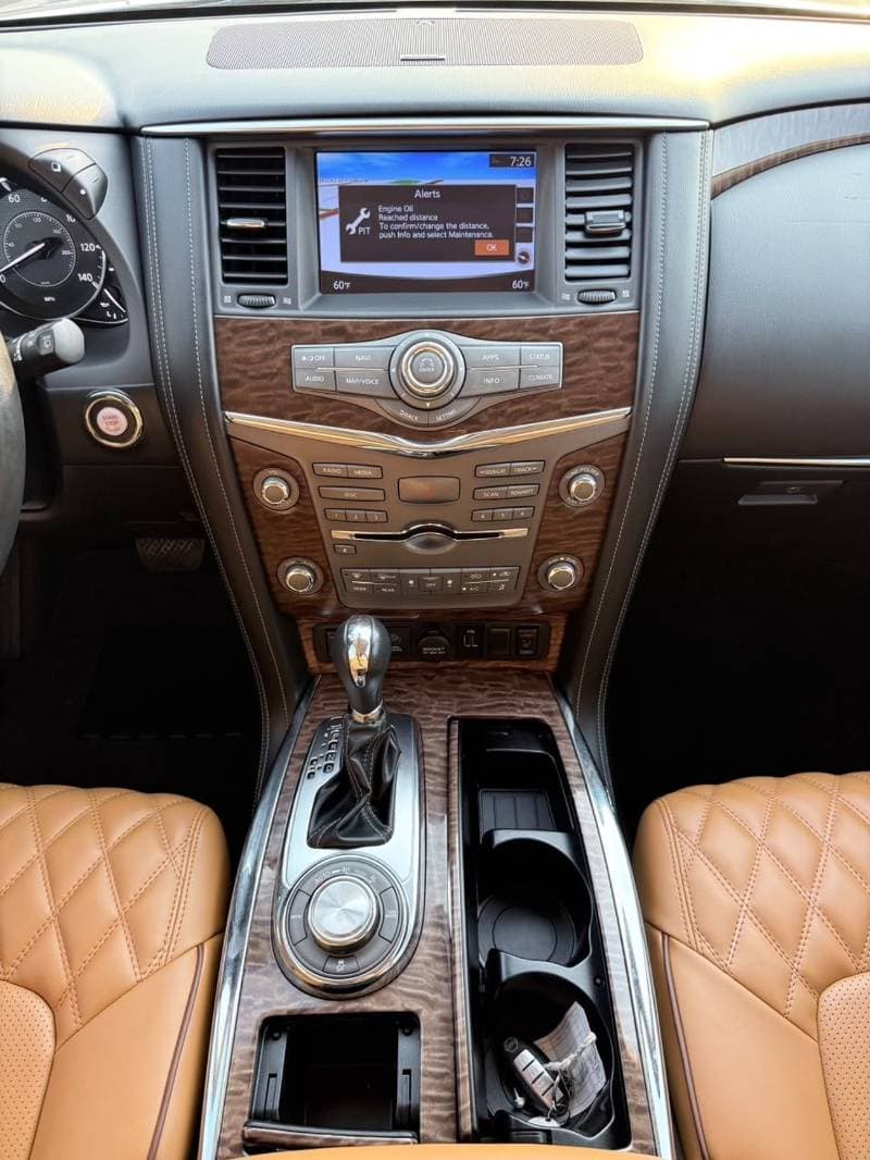 2019 Nissan Armada SL thumbnail 7