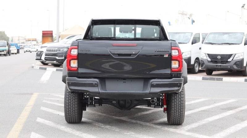 2026 Toyota Hilux GR SPORT thumbnail 7