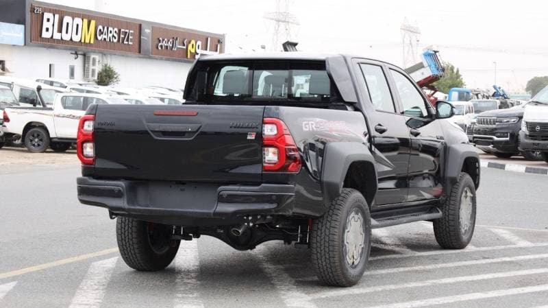 2026 Toyota Hilux GR SPORT thumbnail 6