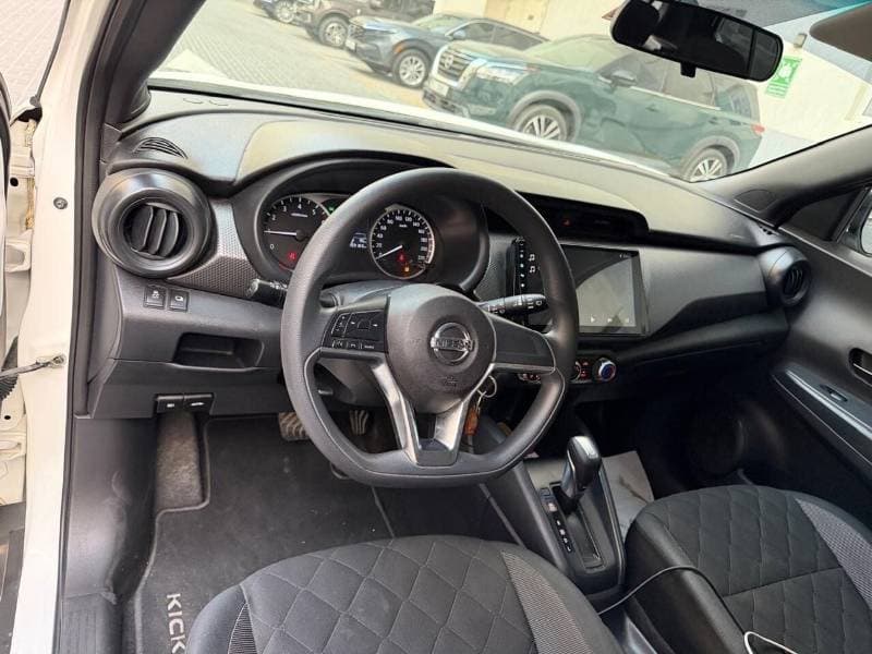 2018 Nissan Kicks SV thumbnail 5