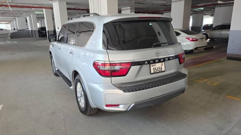 2021 Nissan Armada SL thumbnail 3
