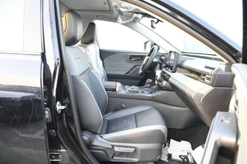 2026 Toyota RAV4 ADVENTURE thumbnail 8