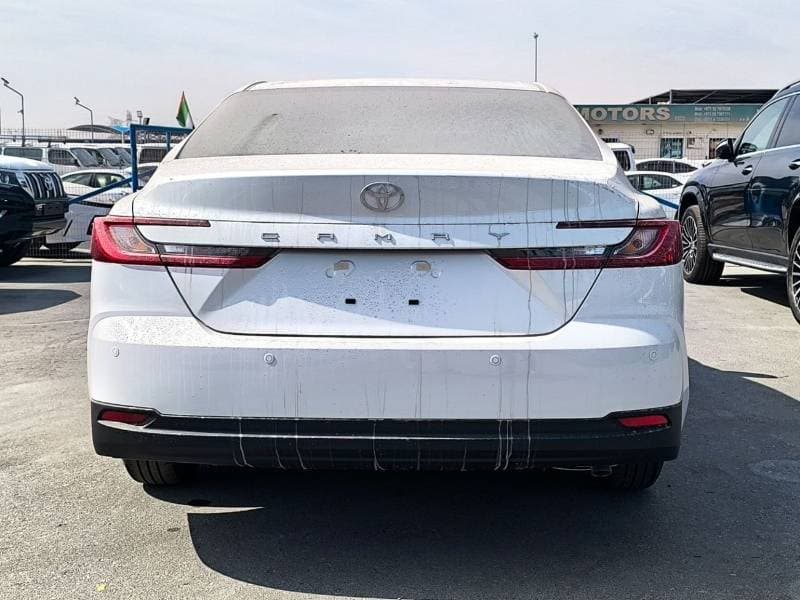 2026 Toyota Camry GLE thumbnail 6