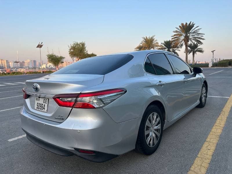 2019 Toyota Camry LE thumbnail 8