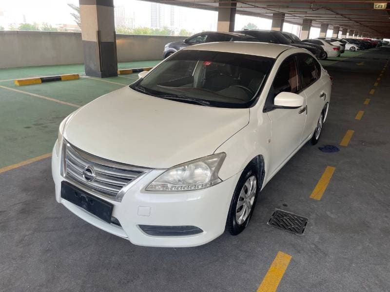 2016 Nissan Sentra SL thumbnail 2