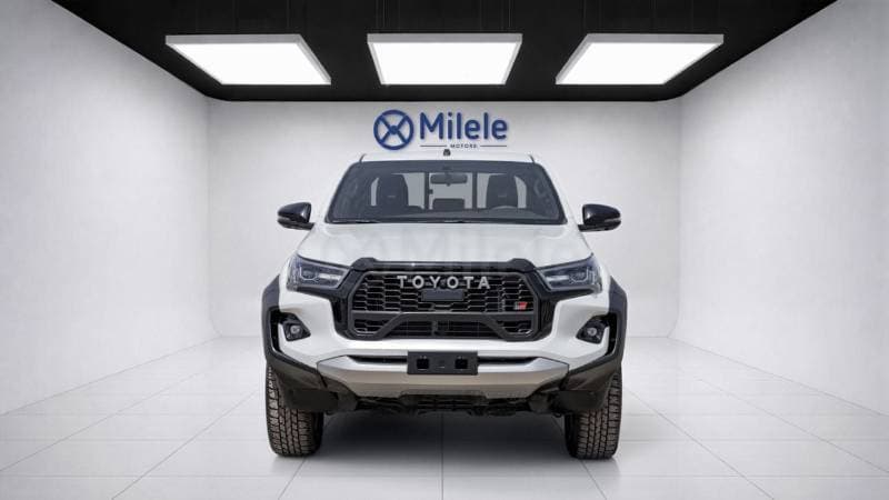2026 Toyota Hilux GR SPORT thumbnail 2