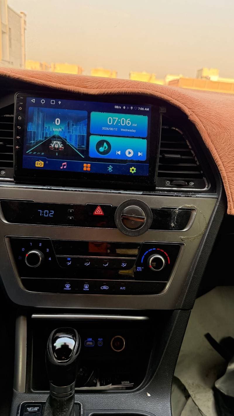 2016 Hyundai Sonata GL thumbnail 3