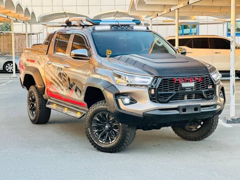 2020 Toyota Hilux ADVENTURE