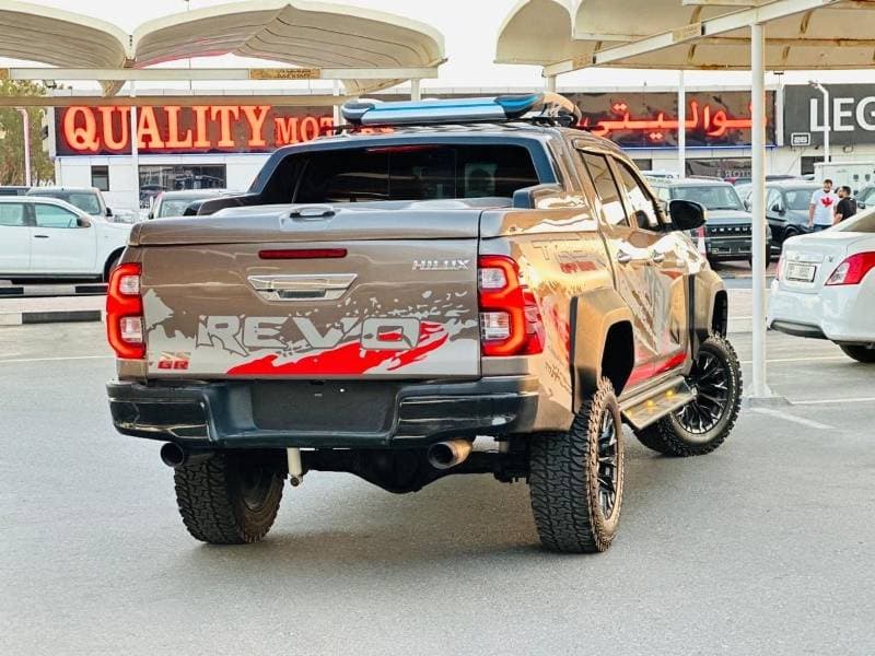 2020 Toyota Hilux ADVENTURE thumbnail 4