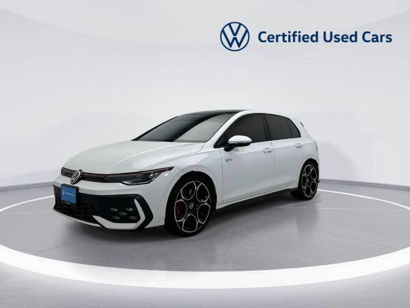 2025 Volkswagen Golf GTI thumbnail 3