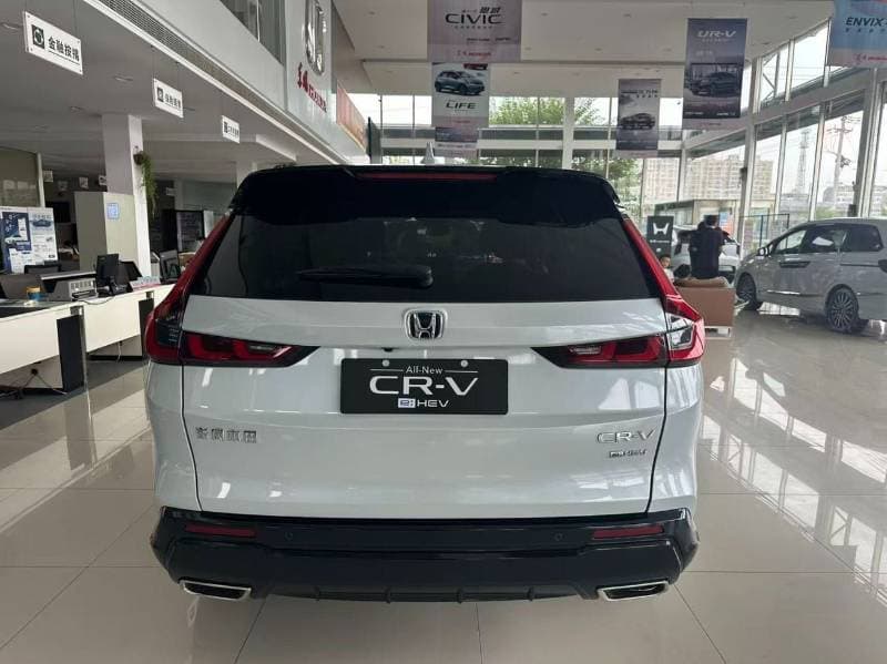 2025 Honda CR V thumbnail 5