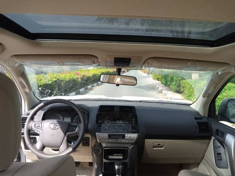 2023 Toyota Prado VX thumbnail 8