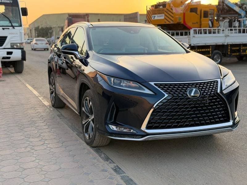2021 Lexus RX300 thumbnail 3