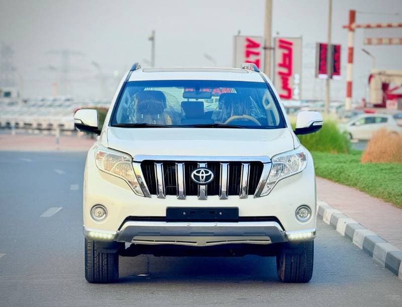 2017 Toyota Prado GXR thumbnail 6
