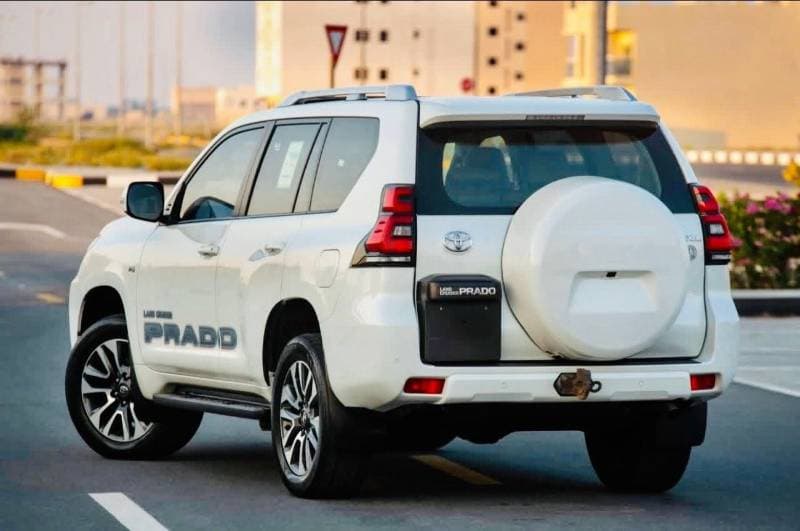 2023 Toyota Prado TXL3 thumbnail 6