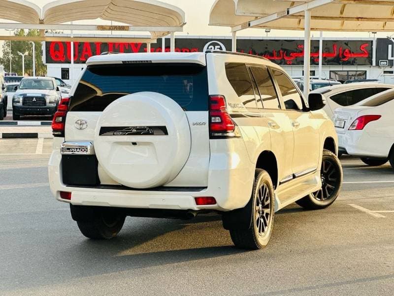 2020 Toyota Prado VXR thumbnail 4