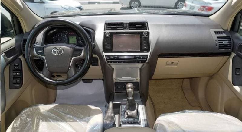 2018 Toyota Prado TX L thumbnail 8