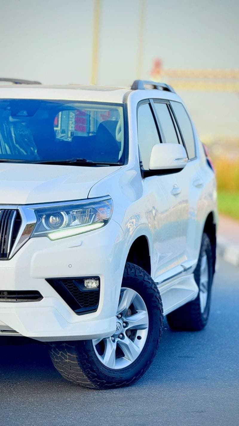 2020 Toyota Prado thumbnail 8