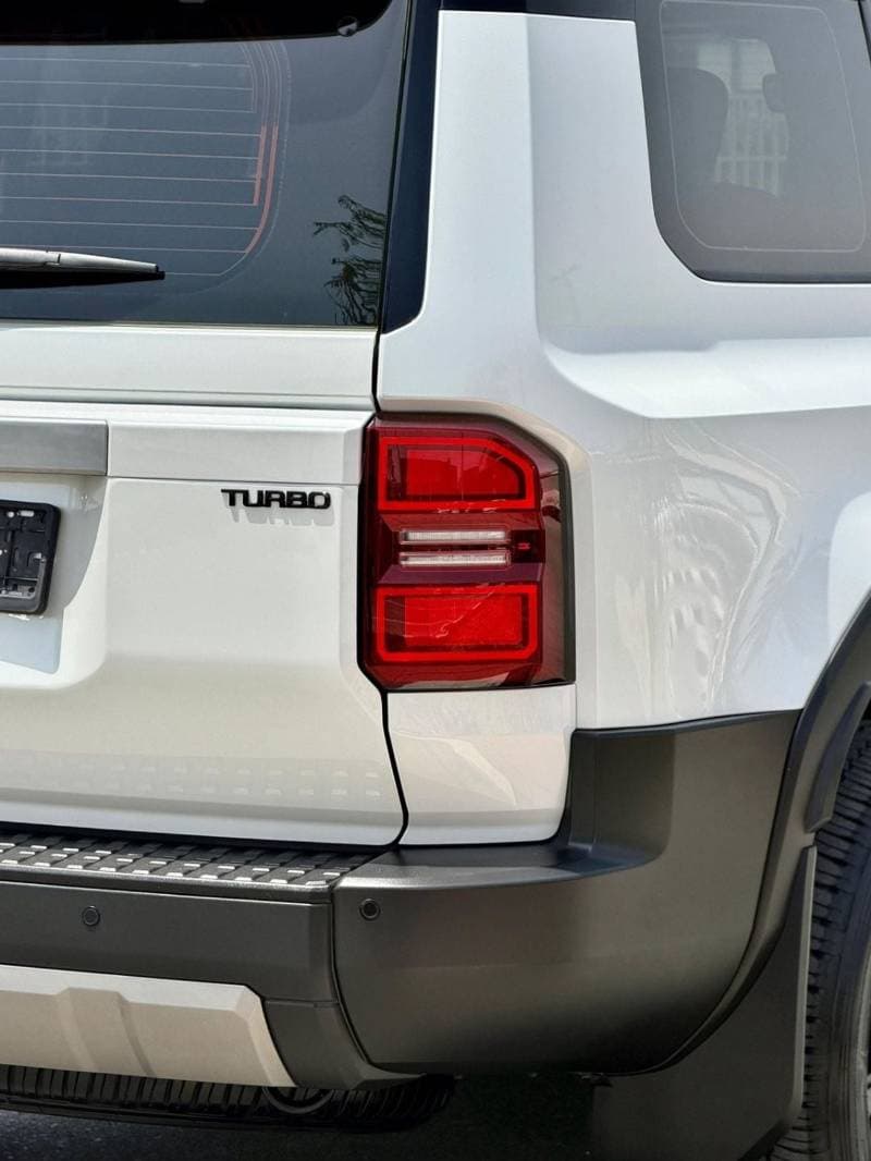 2024 Toyota Prado ADVENTURE thumbnail 6