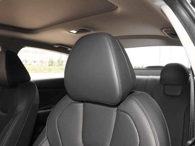 2026 Hyundai Elantra COMFORT thumbnail 8