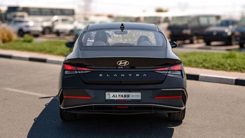 2026 Hyundai Elantra GLX ELITE thumbnail 4